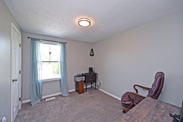 82 Orchard Knoll Drive, Reading, OH 45215