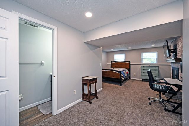 82 Orchard Knoll Drive, Reading, OH 45215