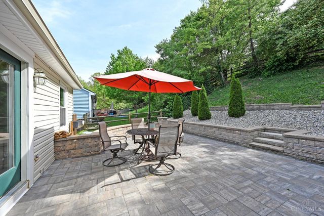 82 Orchard Knoll Drive, Reading, OH 45215