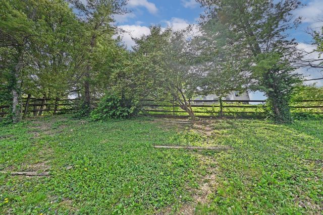 82 Orchard Knoll Drive, Reading, OH 45215