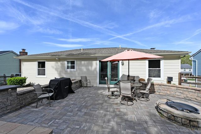 82 Orchard Knoll Drive, Reading, OH 45215