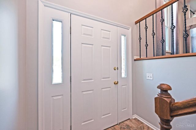 82 Orchard Knoll Drive, Reading, OH 45215