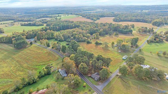 4102 Fischer Road NE, Fort Payne, AL 35967