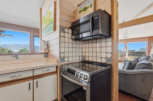 1303 32nd Street SE, Rio Rancho, NM 87124