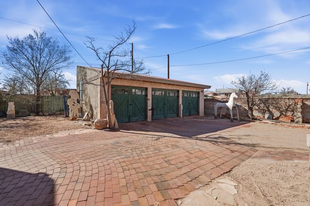 1303 32nd Street SE, Rio Rancho, NM 87124