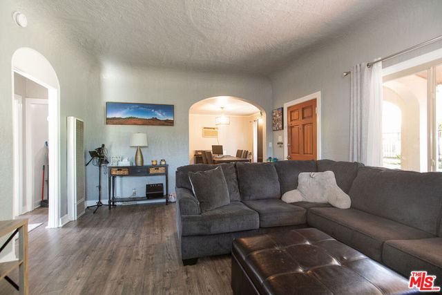 5177 Bohlig Road, Los Angeles, CA 90032