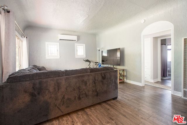 5177 Bohlig Road, Los Angeles, CA 90032