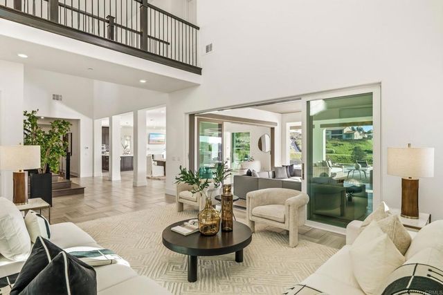 8451 Hidden Cove Way, San Diego, CA 92127