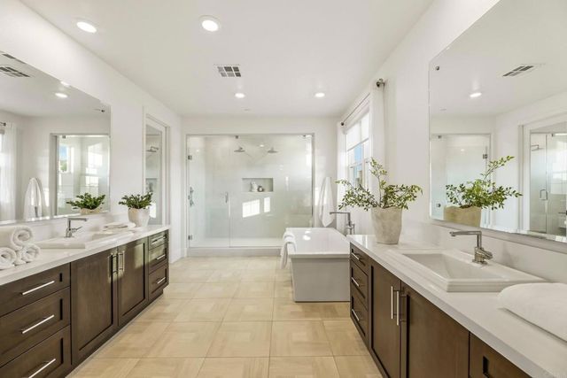 8451 Hidden Cove Way, San Diego, CA 92127