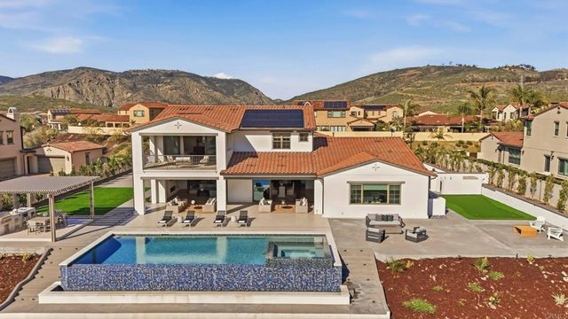 8451 Hidden Cove Way, San Diego, CA 92127