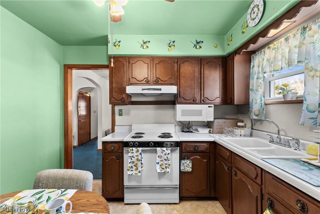 643 Western Avenue, Mingo Junction, OH 43938