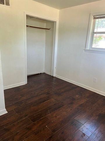 3929 Oakcrest Street, Shreveport, LA 71109