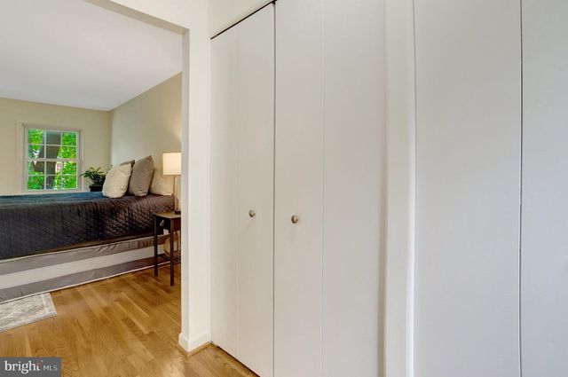 5814 CLERMONT DR, Alexandria, VA 22310