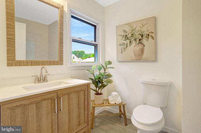 5814 CLERMONT DR, Alexandria, VA 22310
