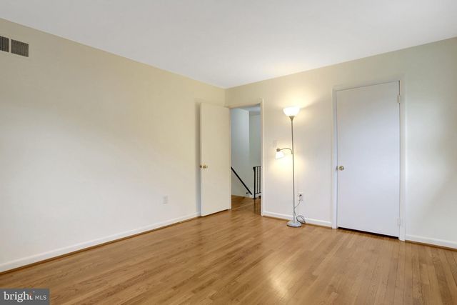 5814 CLERMONT DR, Alexandria, VA 22310