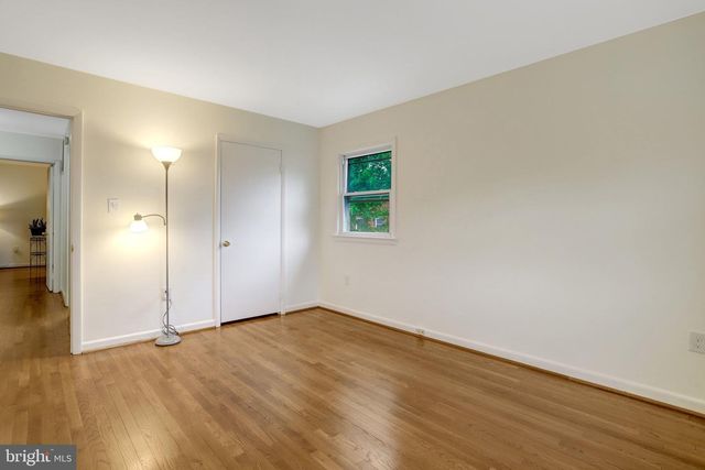 5814 CLERMONT DR, Alexandria, VA 22310