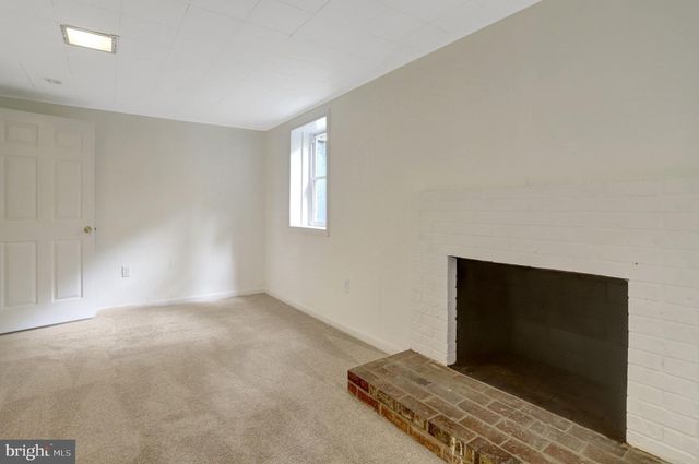 5814 CLERMONT DR, Alexandria, VA 22310