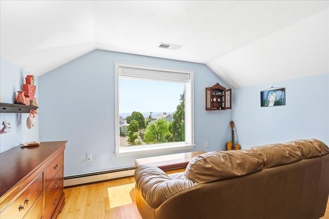 23 Chilton Ave, Kingston, MA 02364