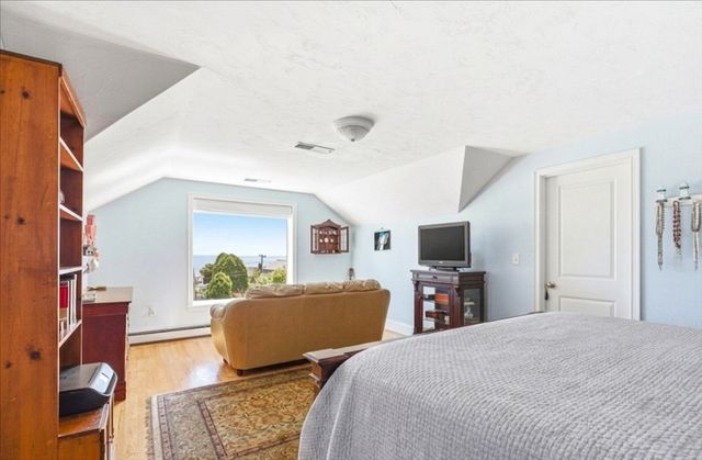 23 Chilton Ave, Kingston, MA 02364