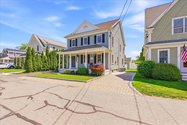 23 Chilton Ave, Kingston, MA 02364