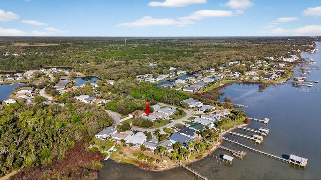 332 MARSH LANDING LOOP, Oak Hill, FL 32759