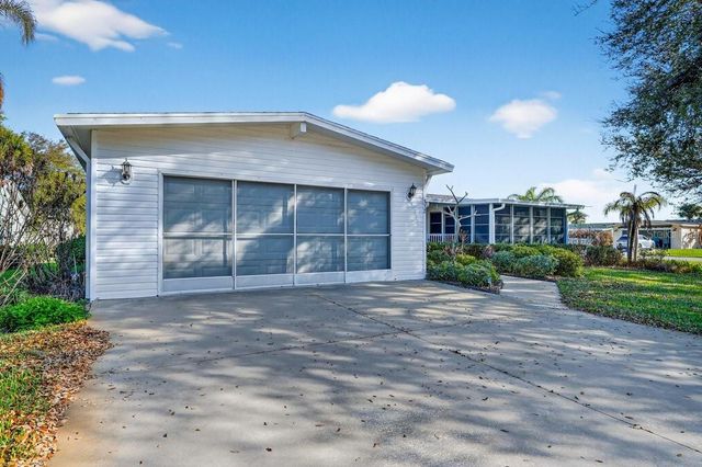 332 MARSH LANDING LOOP, Oak Hill, FL 32759