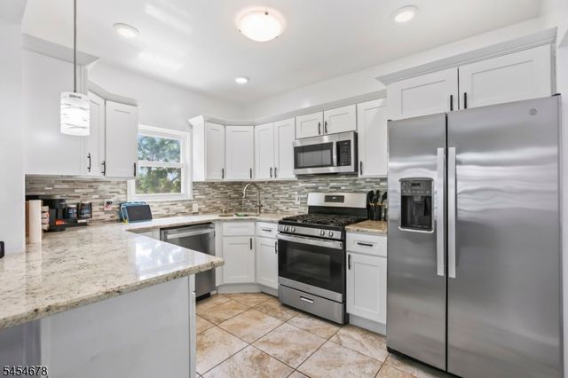 170 Hillside Ter, Irvington Twp., NJ 07111