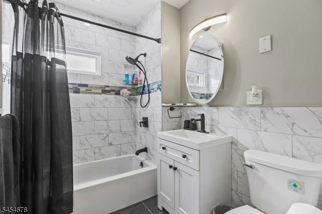 170 Hillside Ter, Irvington Twp., NJ 07111