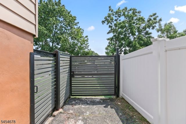 170 Hillside Ter, Irvington Twp., NJ 07111