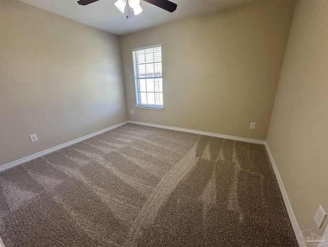 9527 Laramie Dr, Pensacola, FL 32506