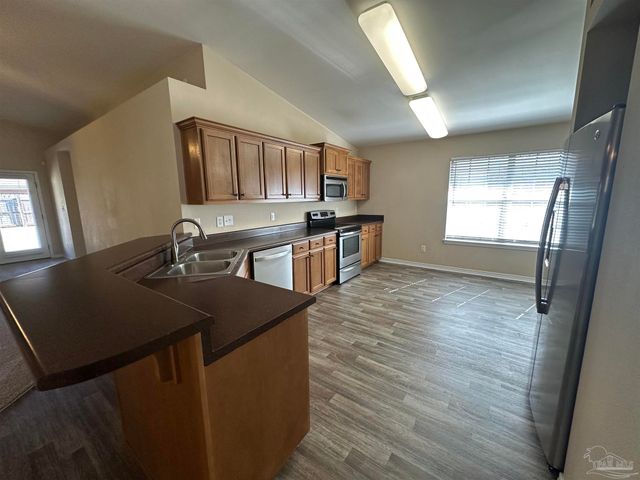 9527 Laramie Dr, Pensacola, FL 32506