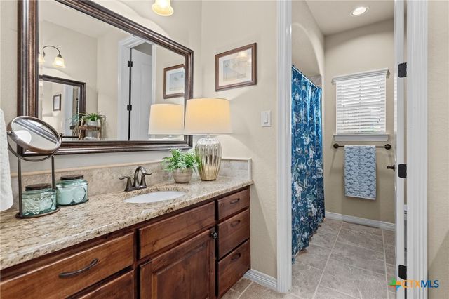 638 Cambridge Drive, New Braunfels, TX 78132