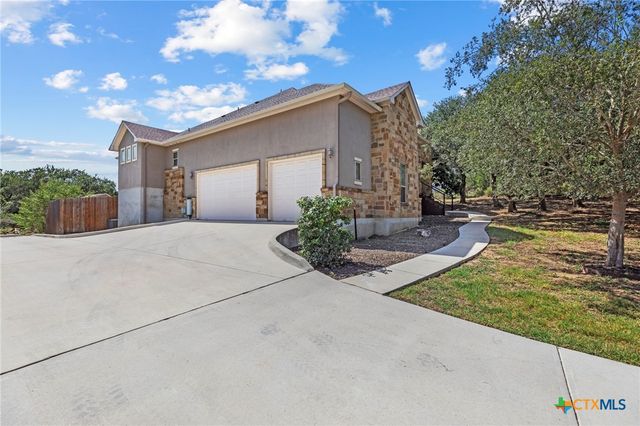 638 Cambridge Drive, New Braunfels, TX 78132