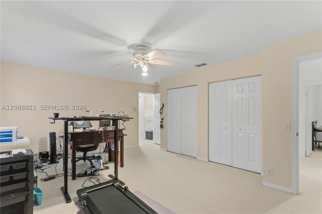 1642 Blue Jay Cir, Weston, FL 33327