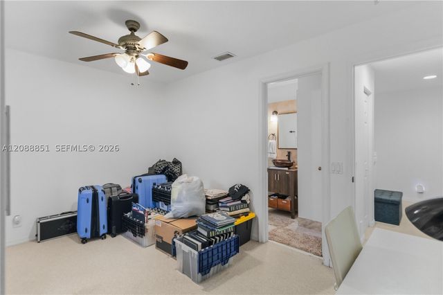 1642 Blue Jay Cir, Weston, FL 33327
