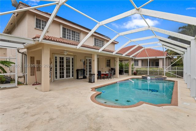 1642 Blue Jay Cir, Weston, FL 33327