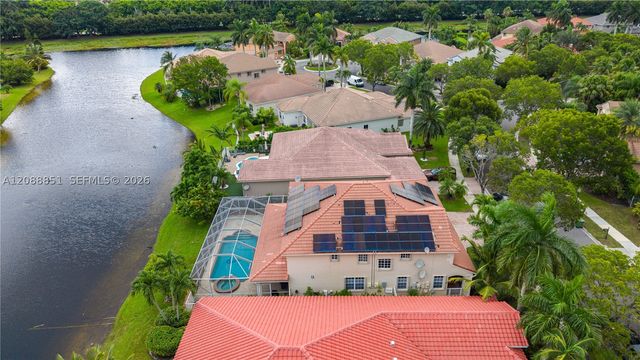 1642 Blue Jay Cir, Weston, FL 33327