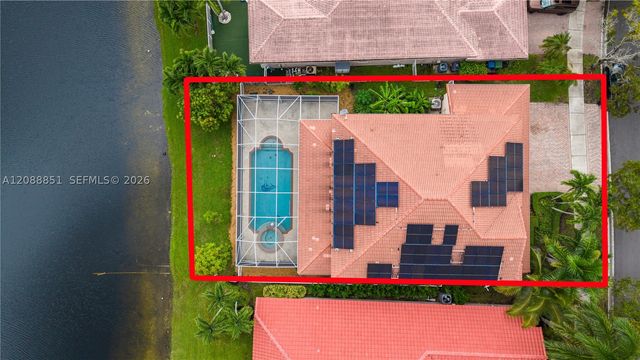 1642 Blue Jay Cir, Weston, FL 33327