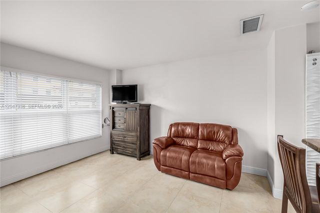 405 N Ocean Boulevard 117, Pompano Beach, FL 33062