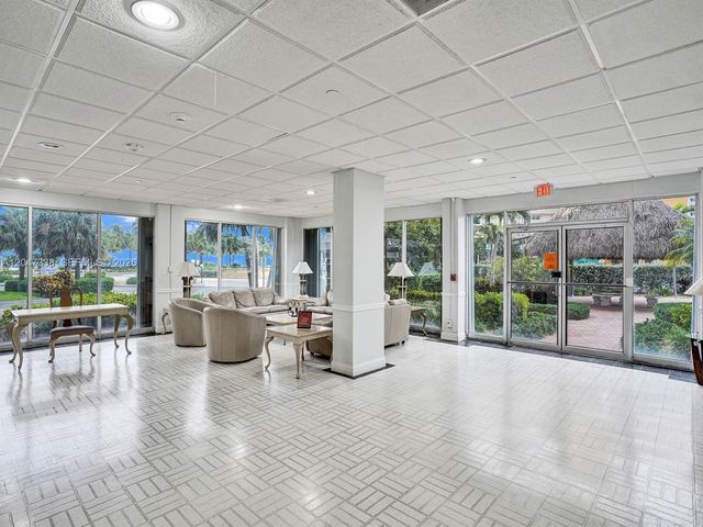 405 N Ocean Boulevard 117, Pompano Beach, FL 33062