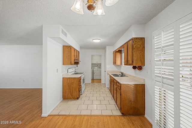 10216 W IRONWOOD Drive, Sun City, AZ 85351