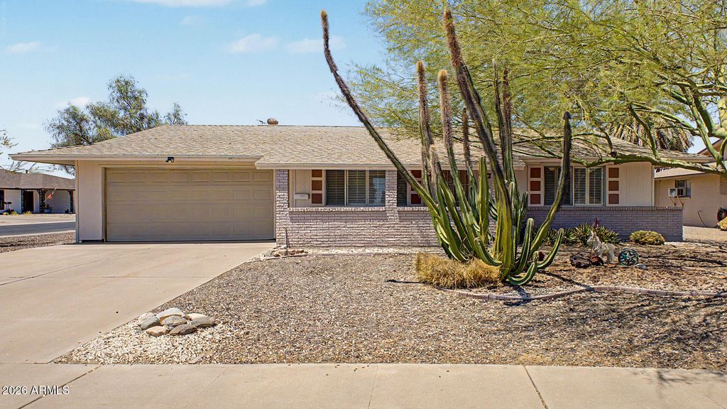 10216 W IRONWOOD Drive, Sun City, AZ 85351 — photo 4