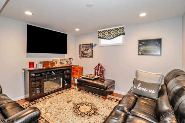 347 Central Ave, Metuchen Boro, NJ 08840