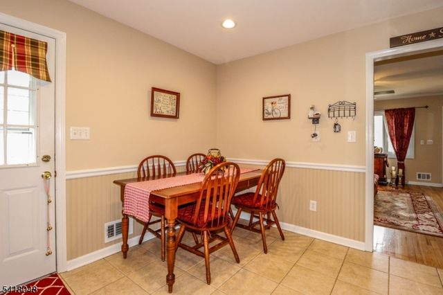 347 Central Ave, Metuchen Boro, NJ 08840