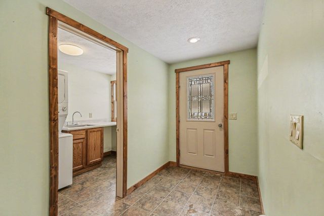 11510 E Lee Mann Road, Northport, MI 49670