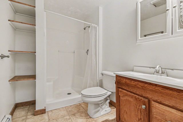 11510 E Lee Mann Road, Northport, MI 49670