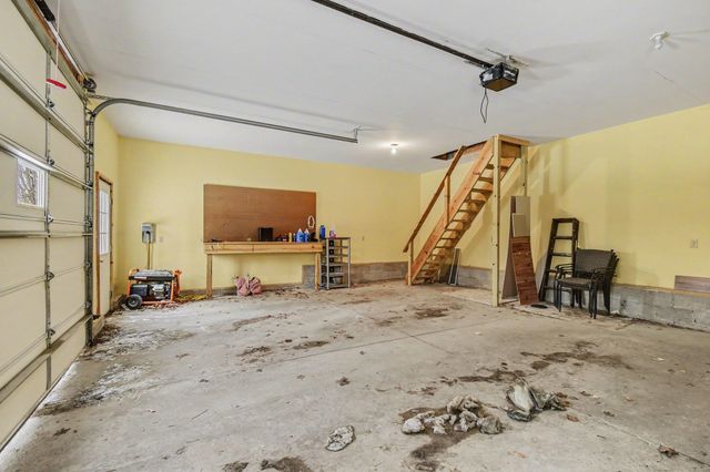 11510 E Lee Mann Road, Northport, MI 49670