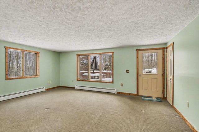 11510 E Lee Mann Road, Northport, MI 49670