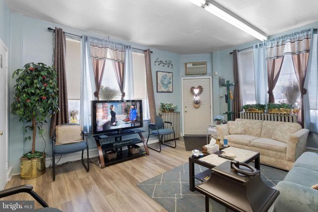 614 JOHNSTON ST, Philadelphia, PA 19148