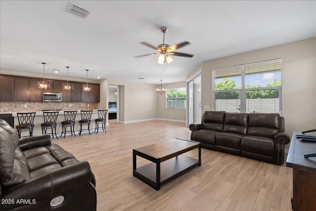 18520 W ALICE Avenue, Waddell, AZ 85355